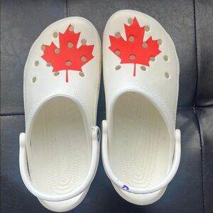 Kids White and Red Maple Leaf Clogs